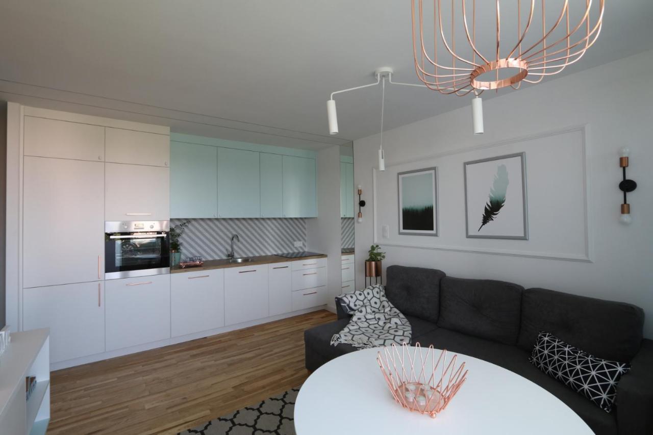 Romaszewskiego Zoliborz Bedroom Pokoj Metro Warsaw Ngoại thất bức ảnh
