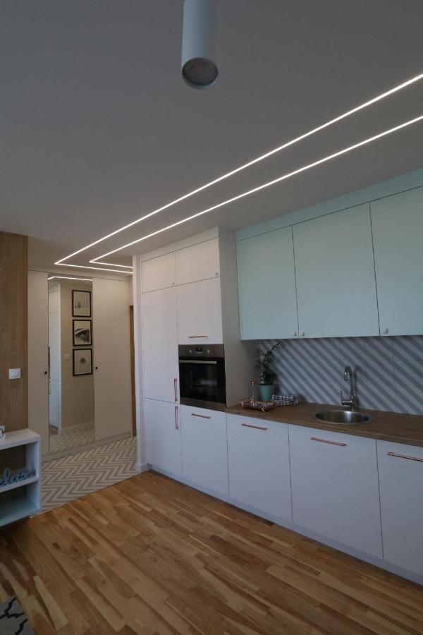 Romaszewskiego Zoliborz Bedroom Pokoj Metro Warsaw Ngoại thất bức ảnh